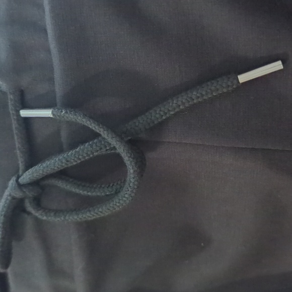 NWT ROBERT LOUIS - Picture 2 of 8